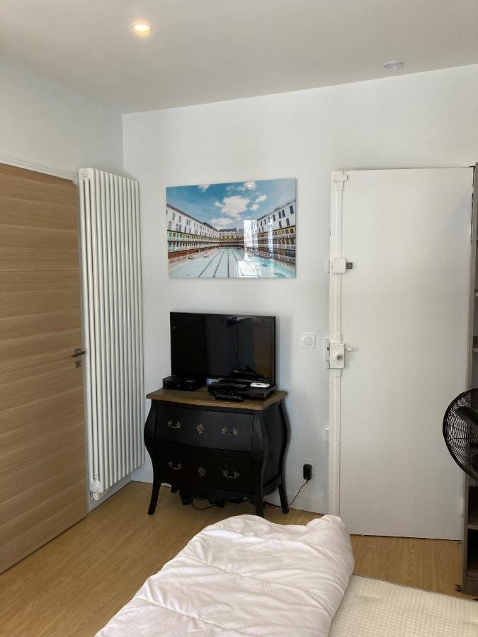 Апартаменты Pied A Terre Saint-Germain-Des-Pres Париж Экстерьер фото